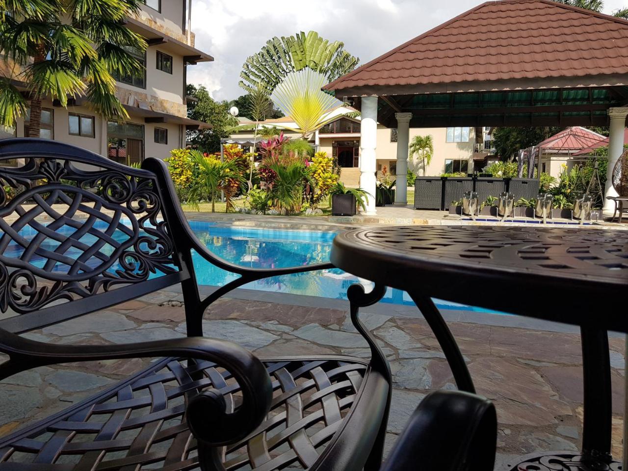 Sweet Garden Hotel Kumasi Exterior photo